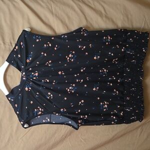 NWT RIPE microfloral blouse with ribbon tie at the back. Women's XXL